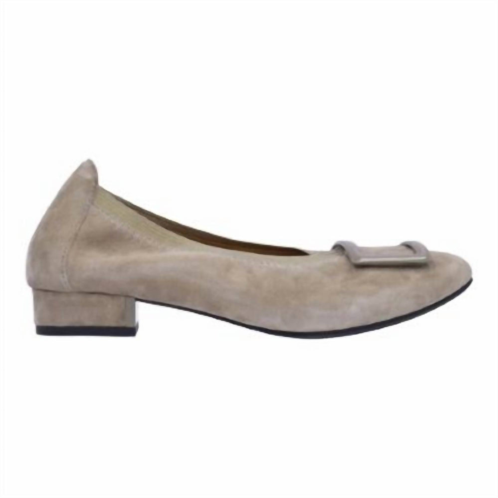 womens floella pump in dark taupe