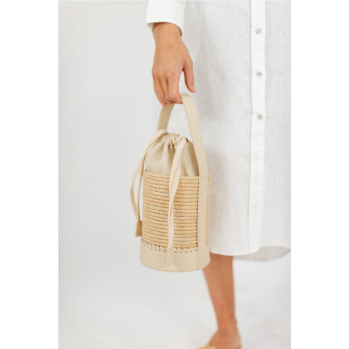 Cleobella womens kira bucket bag in white
