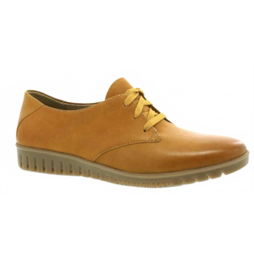 Dansko womens libbie burnished calf shoe in mustard