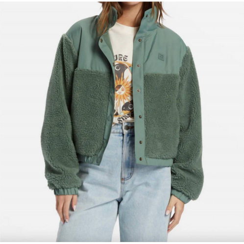 Billabong lost trails jacket in treehugger
