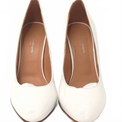 Maison Margiela womens patent leather court pumps in white