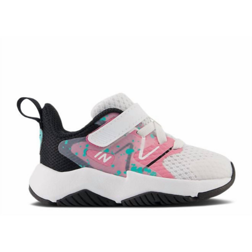 New Balance kids toddler rave run v2 bungee lace sneakers in white and pink