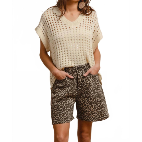 BiBi wild side front pockets dad shorts in leopard