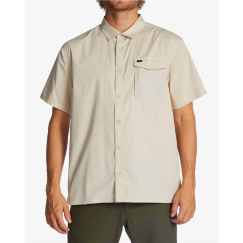 Billabong a/div surftrek tech upf 50 short sleeve shirt in chino