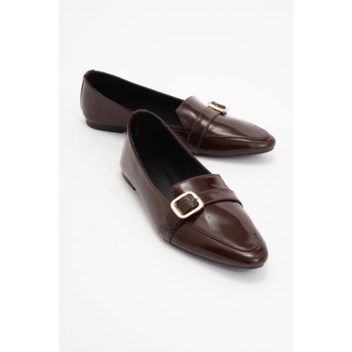 Forever & Always Shoes zarina pointed toe leather flats (women)