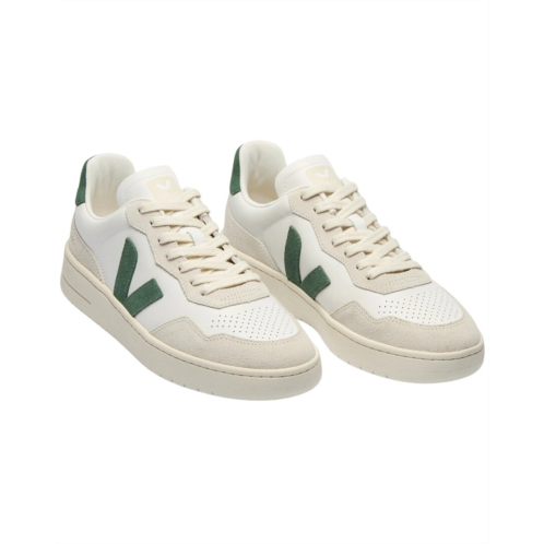 VEJA v-90 leather & suede sneaker