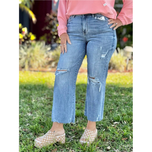 Judy Blue far and wide cropped jeans in light wash