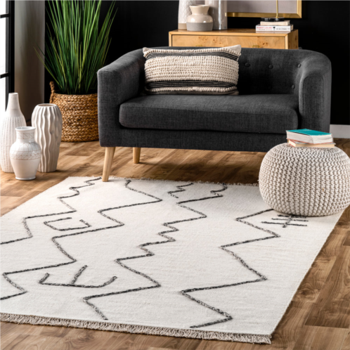 NuLOOM moira tribal flatweave tassel area rug