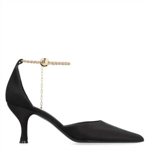 Salvatore Ferragamo womens dana ankle chain pumps in black