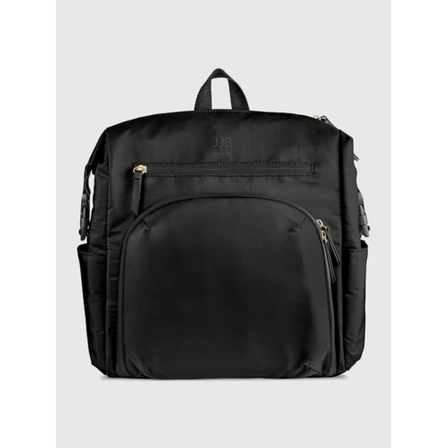 Gap Navigate parent life in style (and comfort!) with the sleek and lightweight Modern Backpack from JJB by JuJuBe. The front-pocket changing station includes a washable changing pad w