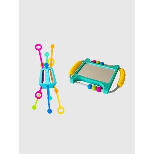 Gap A perfect pairing .... Zippee and Peeka. Peeka is a dynamic and multidimensional mirror toy that keeps a babys attention and is packed with developmental attributes. Peeka can lay