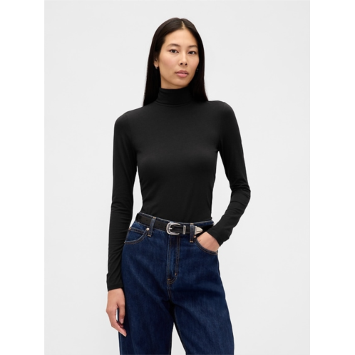 Gap Featherweight Turtleneck