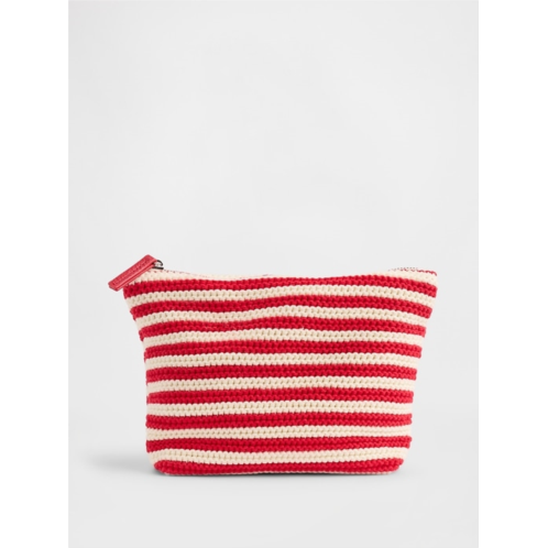 Gap Crochet Zip Pouch