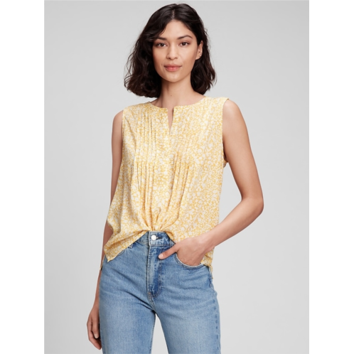 Gap Sleeveless Pintuck Top