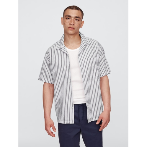 Gap Seersucker Shirt in Boxy Fit