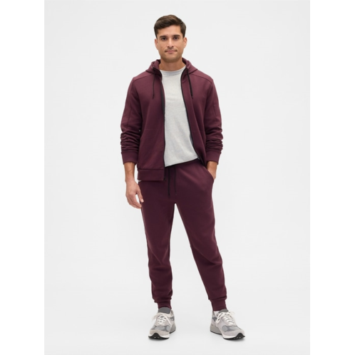 GapFit Performance Joggers