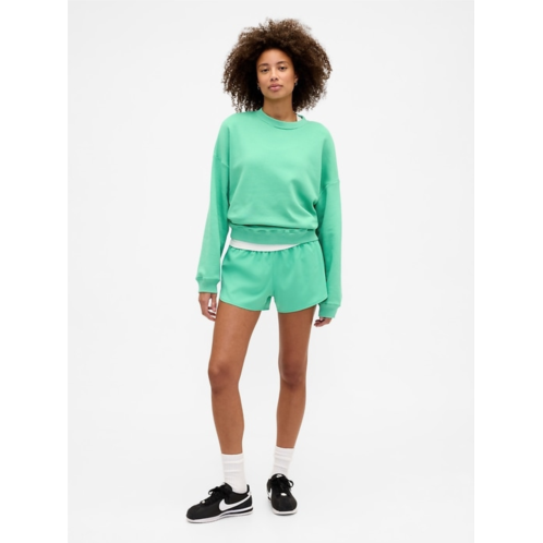 GapFit 3 Mid Rise Runaround Shorts