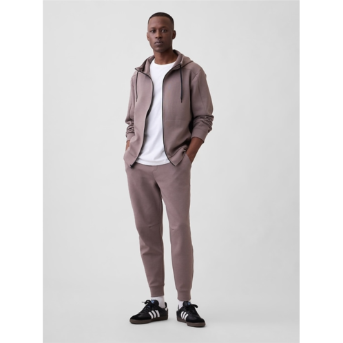 GapFit Performance Joggers