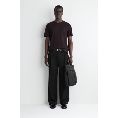 Cos TRANSIT MESSENGER BAG - NYLON Cos TRANSIT MESSENGER BAG - NYLON
