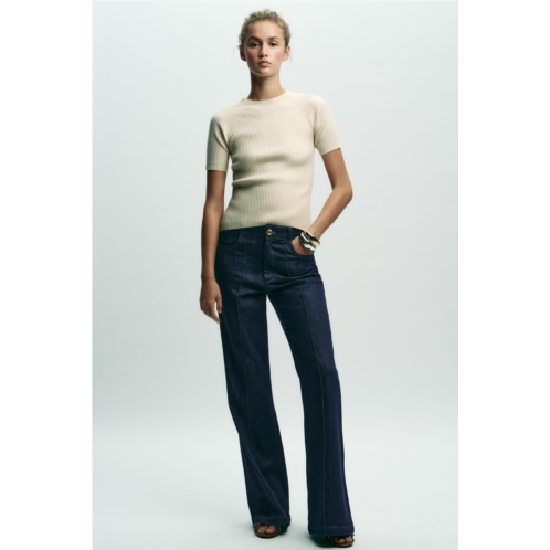 Zara SHORT SLEEVE KNIT SWEATER WITH BACK TIE Zara SHORT SLEEVE KNIT SWEATER WITH BACK TIE