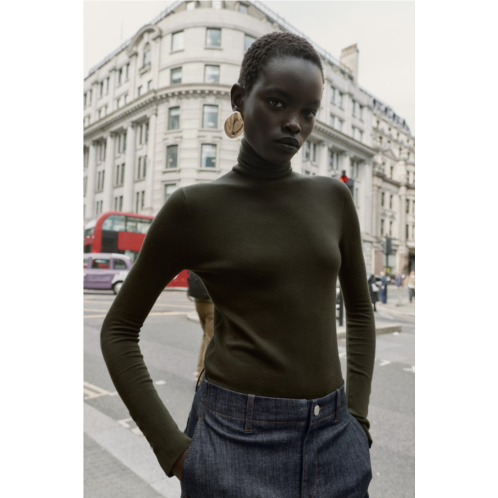 Zara BASIC PLAIN KNIT JUMPER Zara BASIC PLAIN KNIT JUMPER