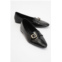 Forever & Always Shoes zarina pointed toe leather flats (women)